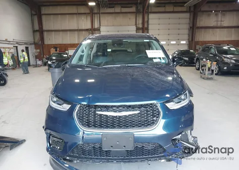 2024 Chrysler Pacifica Touring L z USA, uszkodzony, nr VIN 2C4RC1BG6RR100900